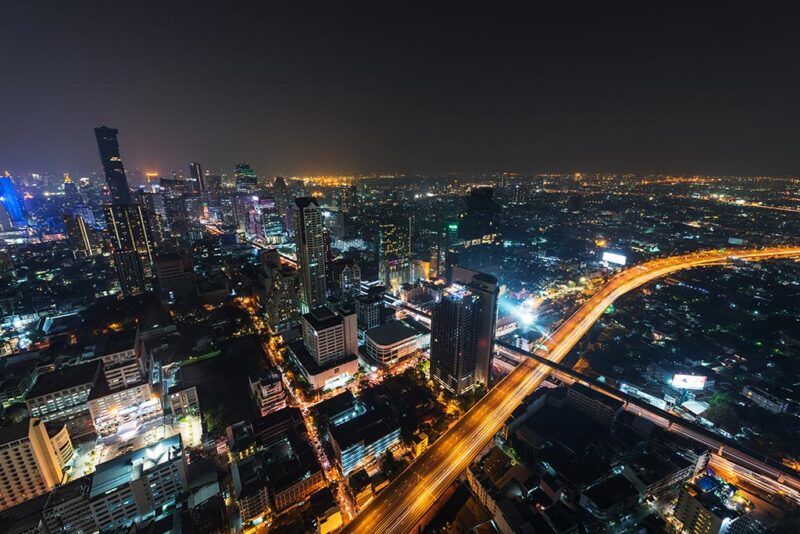 vista aerea de bangkok de noche - weroad