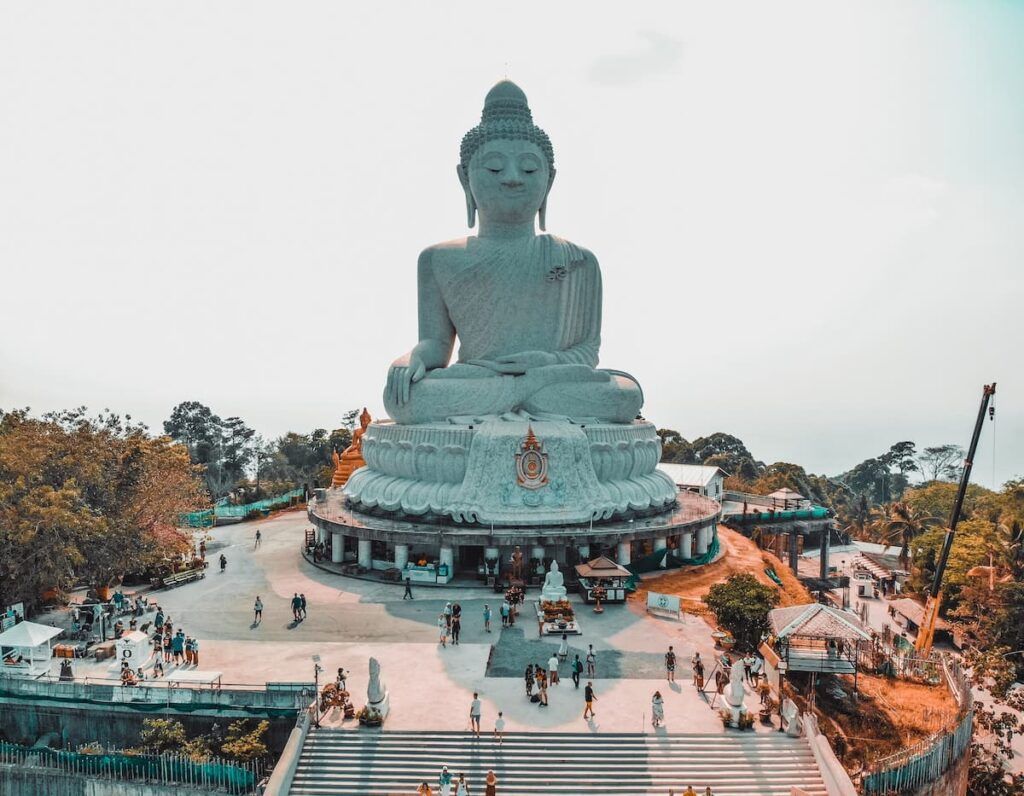 Grande statua di Buddha in Thailandia