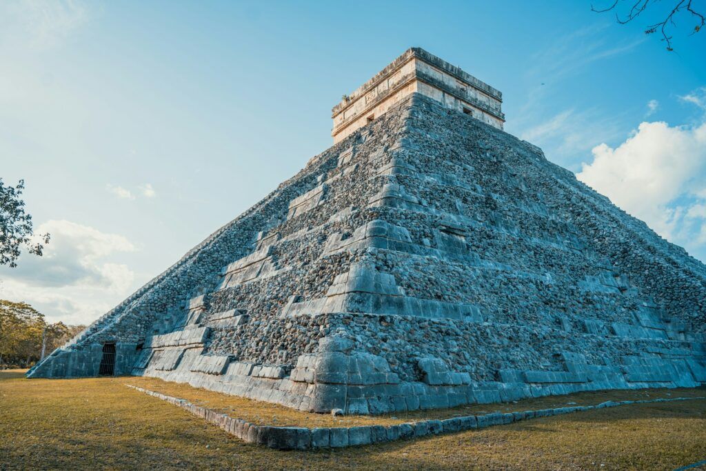 Chichen Itza El Castillo al tramonto