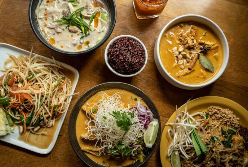 Cosa si mangia in Thailandia? Gli 8 piatti che devi assolutamente provare