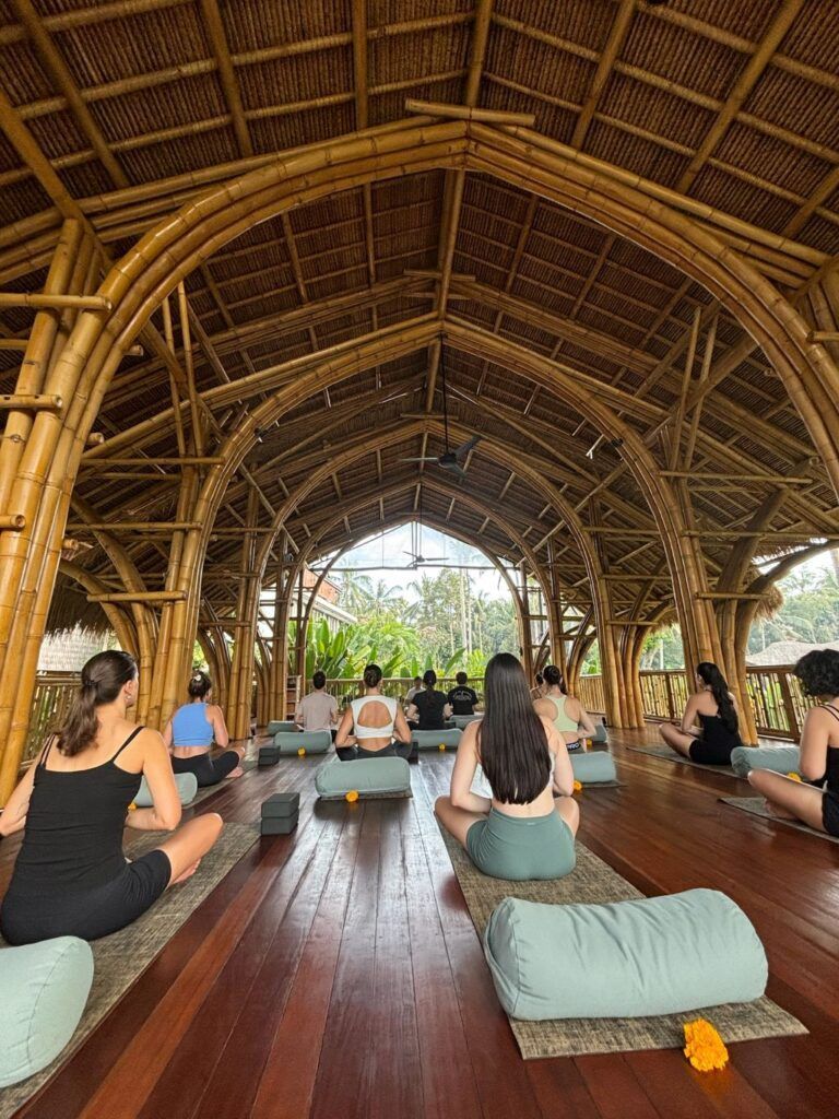 yoga indonesia