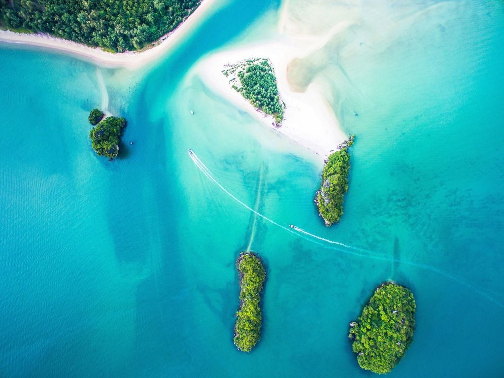Vista aerea di Ao Nang, Krabi, in Thailandia.