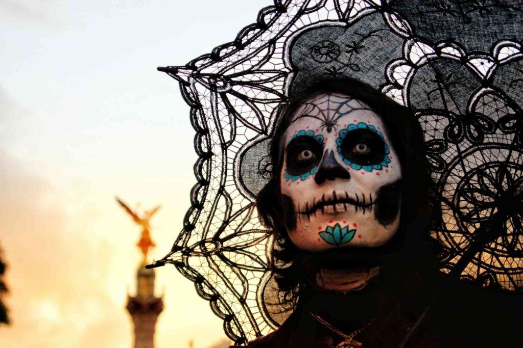 Ragazza truccata per il Día de los Muertos.